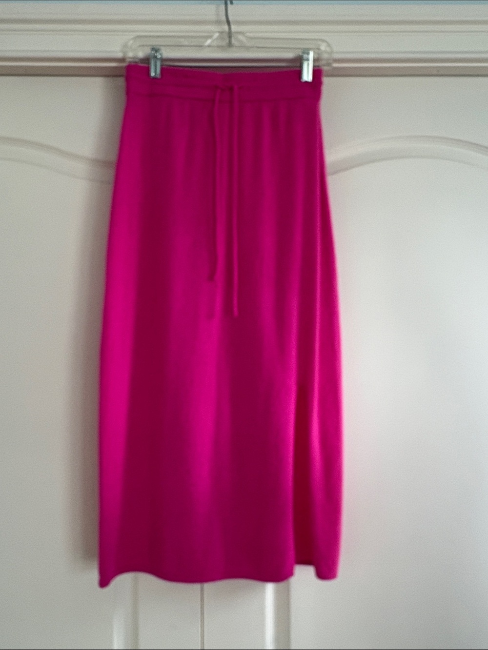 COLORUSH Cashmere  Fuchsia Midi Skirt with Drawstring Waist Size XS